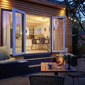 Apartment In - Tinyhouse Köln